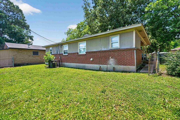 Property Photo:  3464 Southland St  TN 38109 