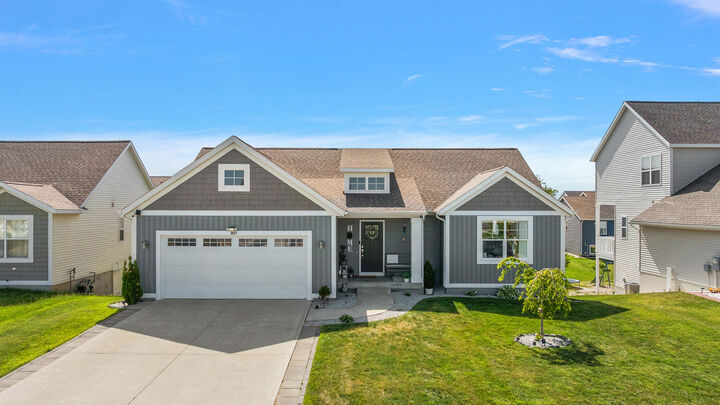 Property Photo: 3817 Elderberry Drive MI 49424