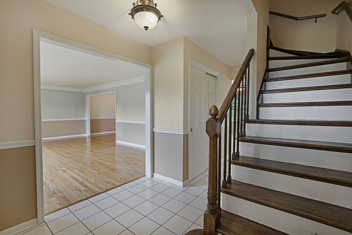 Property Photo:  