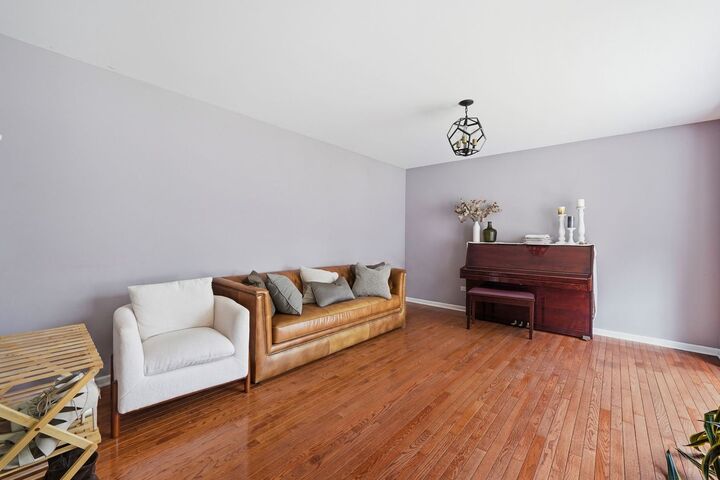 Property Photo:  2513 Fox Meadow Drive  IL 60403 