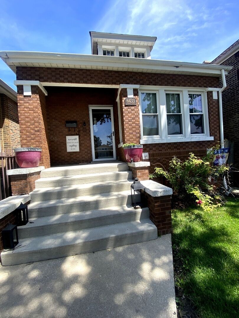 Property Photo:  6433 S Talman Avenue  IL 60629 