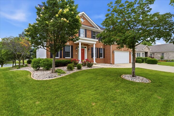 Property Photo: 21250 S Redwood Lane IL 60404