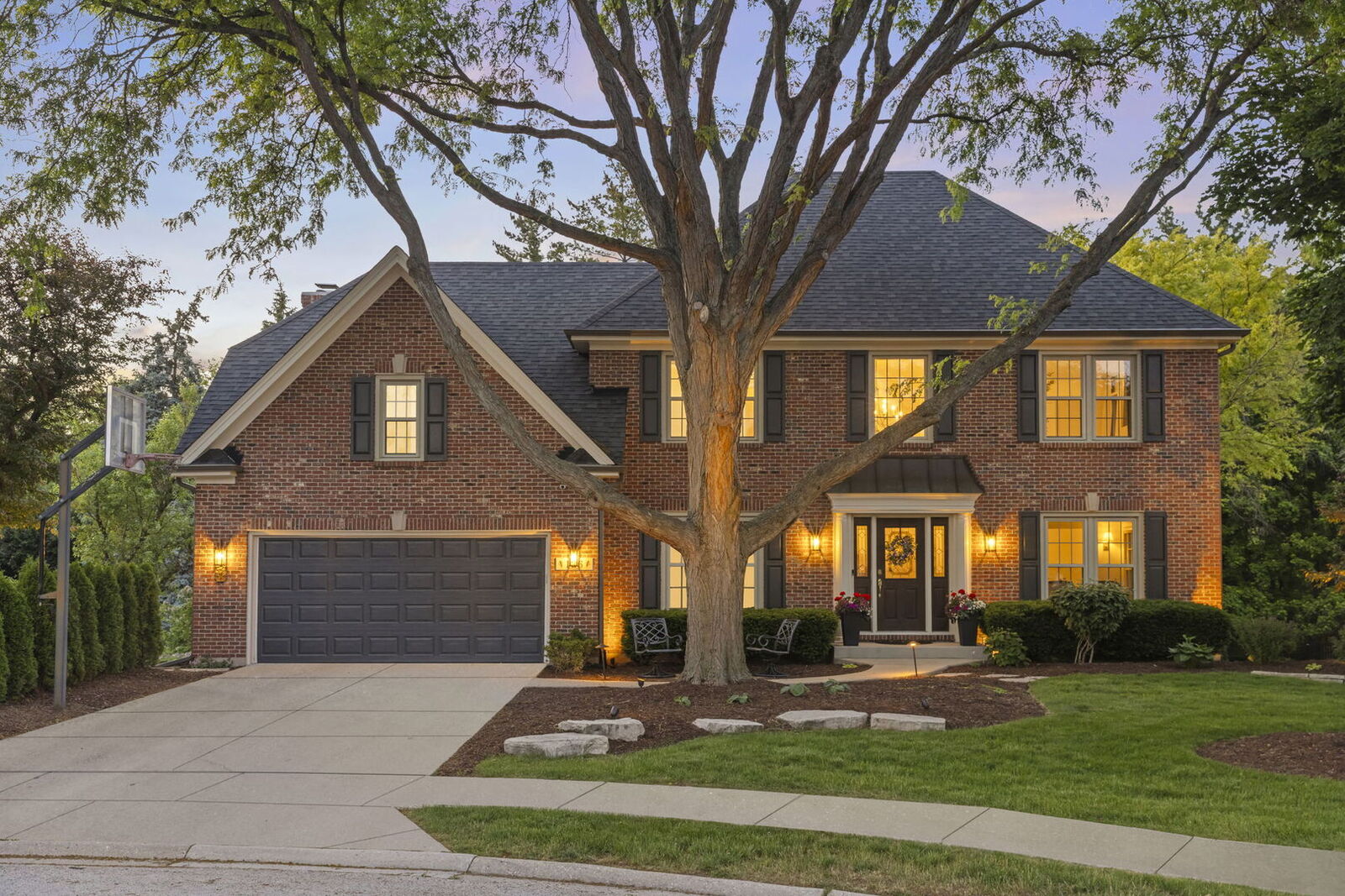 Property Photo: 126 Stableford Drive IL 60137