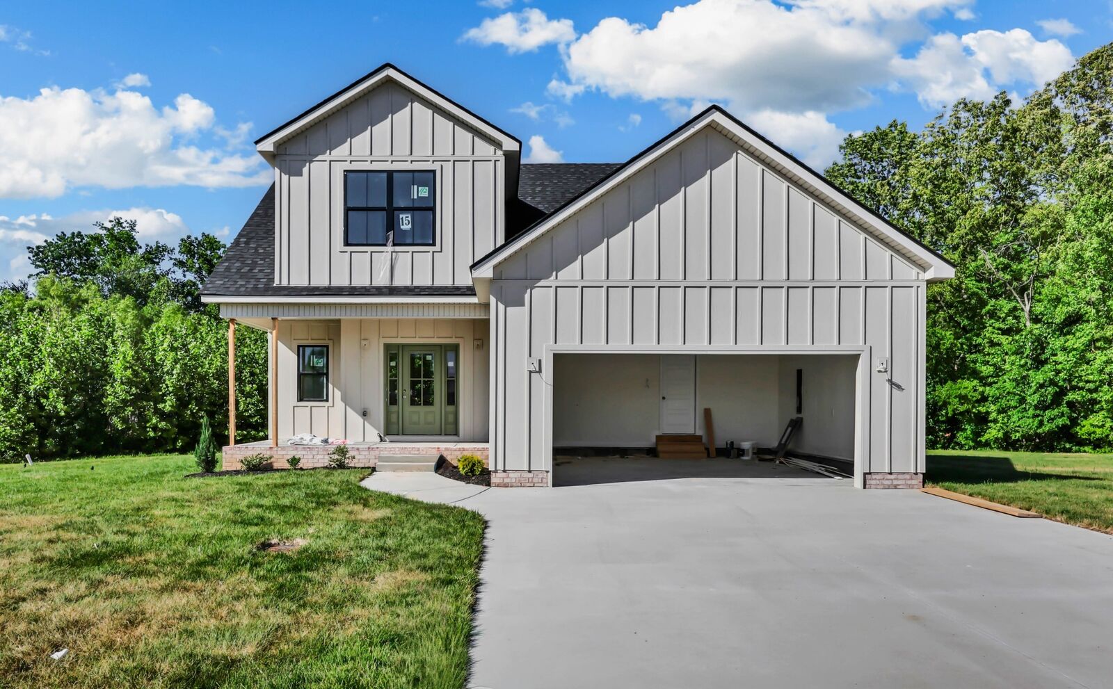 Property Photo: 357 Chase Dr TN 37043