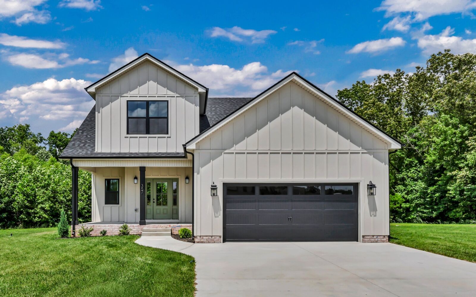 Property Photo:  357 Chase Dr  TN 37043 