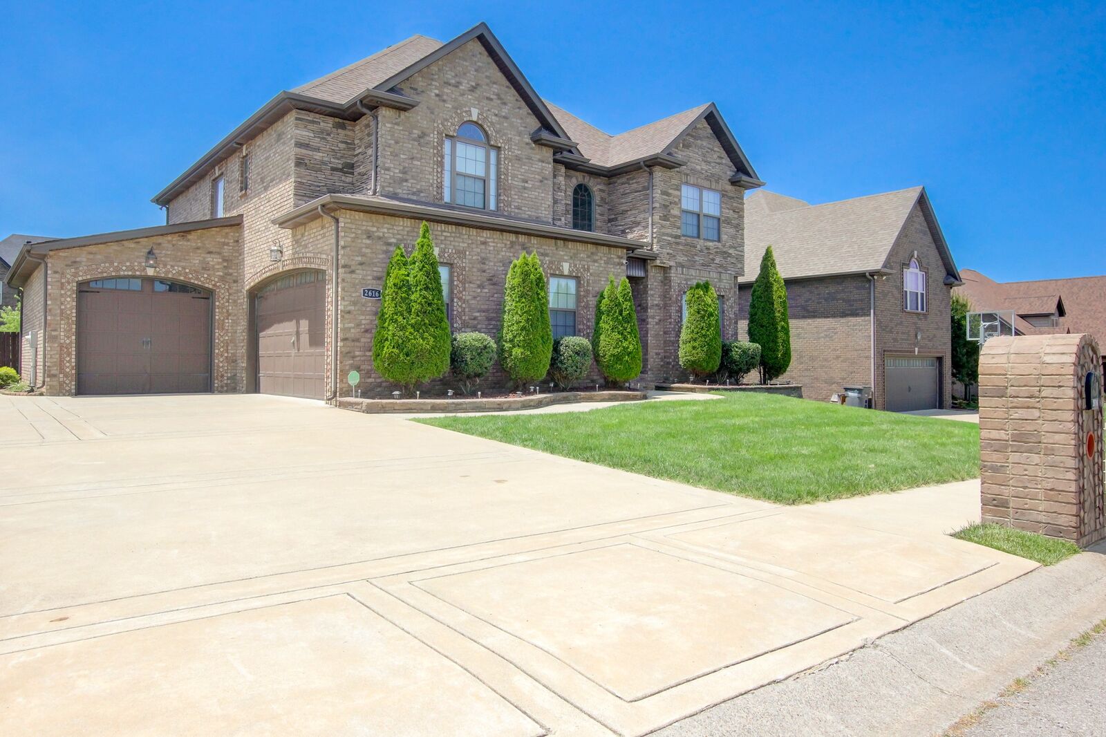 Property Photo:  2616 Browning Way  TN 37043 