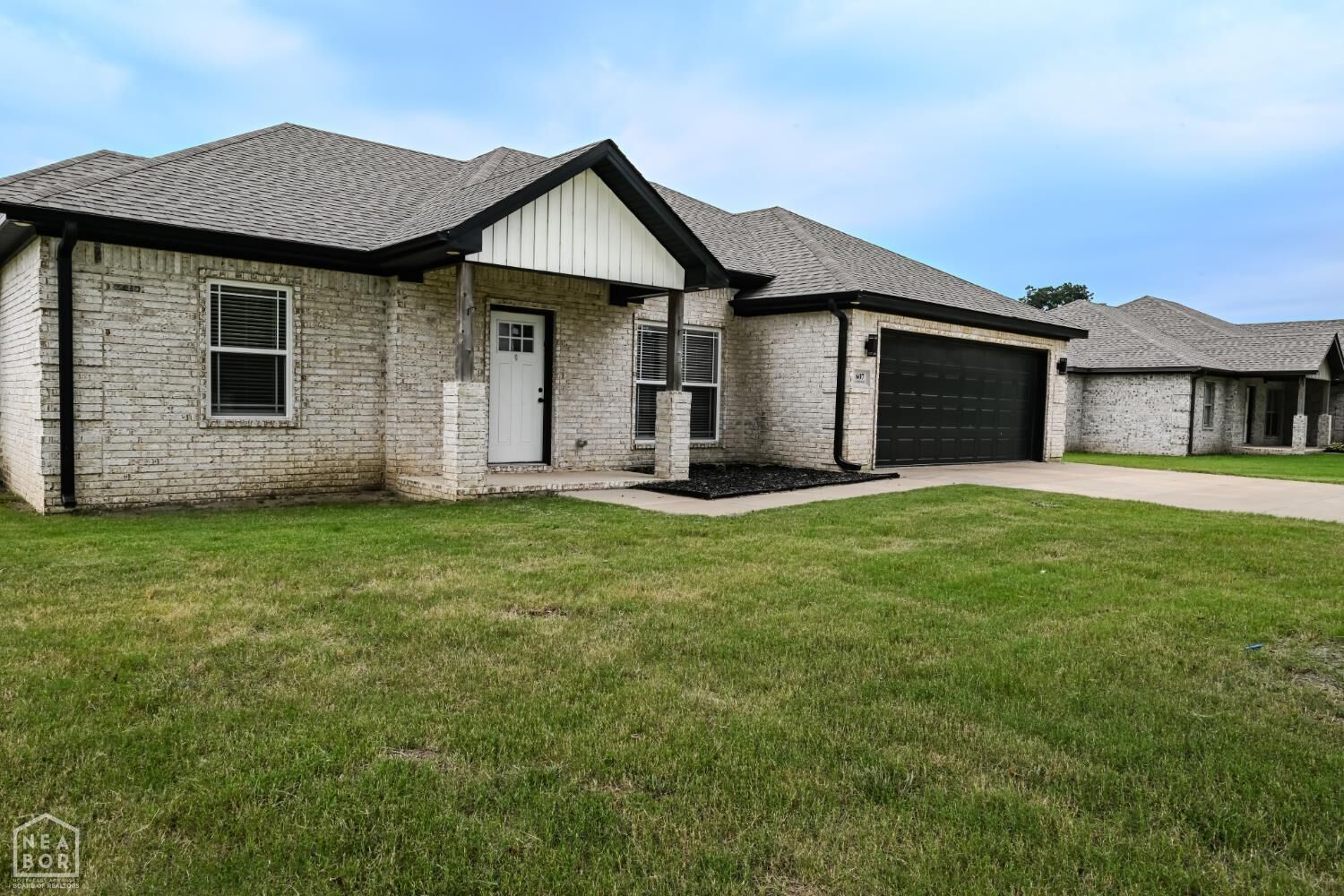 Property Photo:  607 Lanes Way  AR 72442 