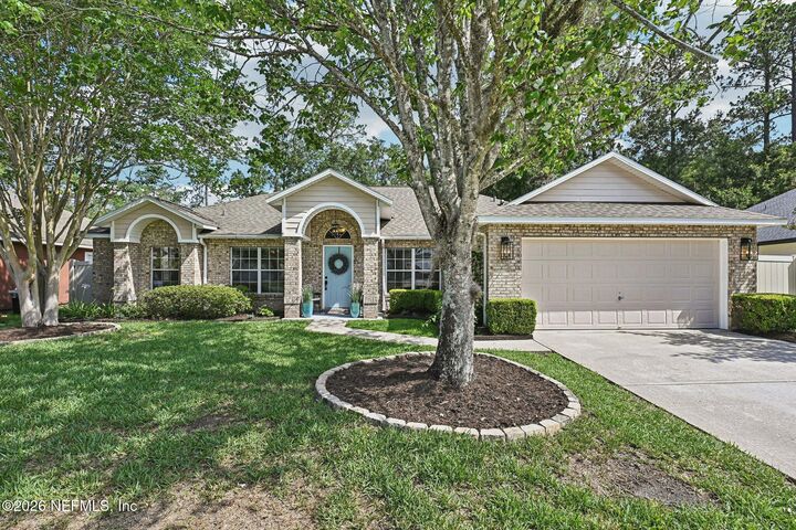 Property Photo:  10383 Meadow Point Drive  FL 32221 