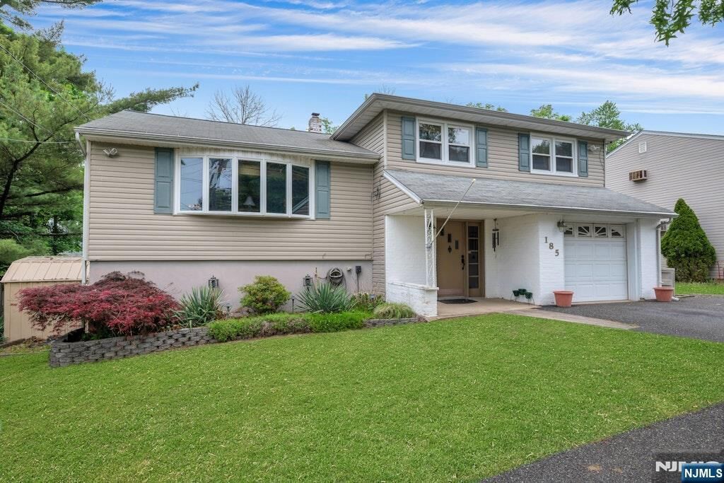 Property Photo: 185 Ratzer Road NJ 07470
