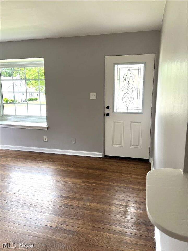 Property Photo:  529 S Madison Avenue  OH 44460 