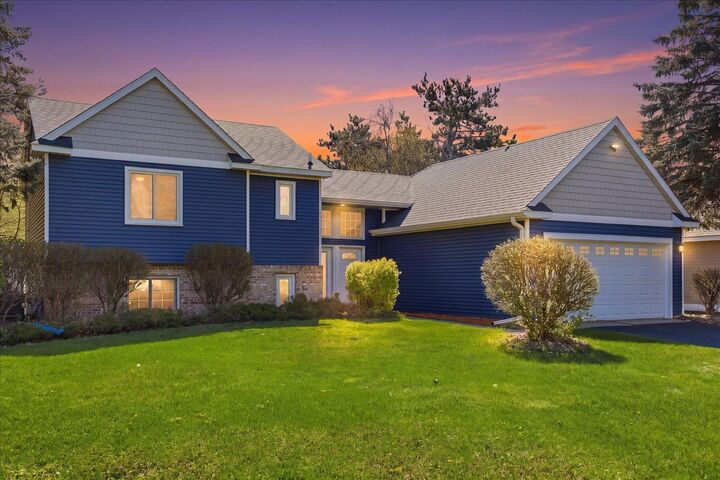 Property Photo: 512 Hyde Avenue N MN 55115