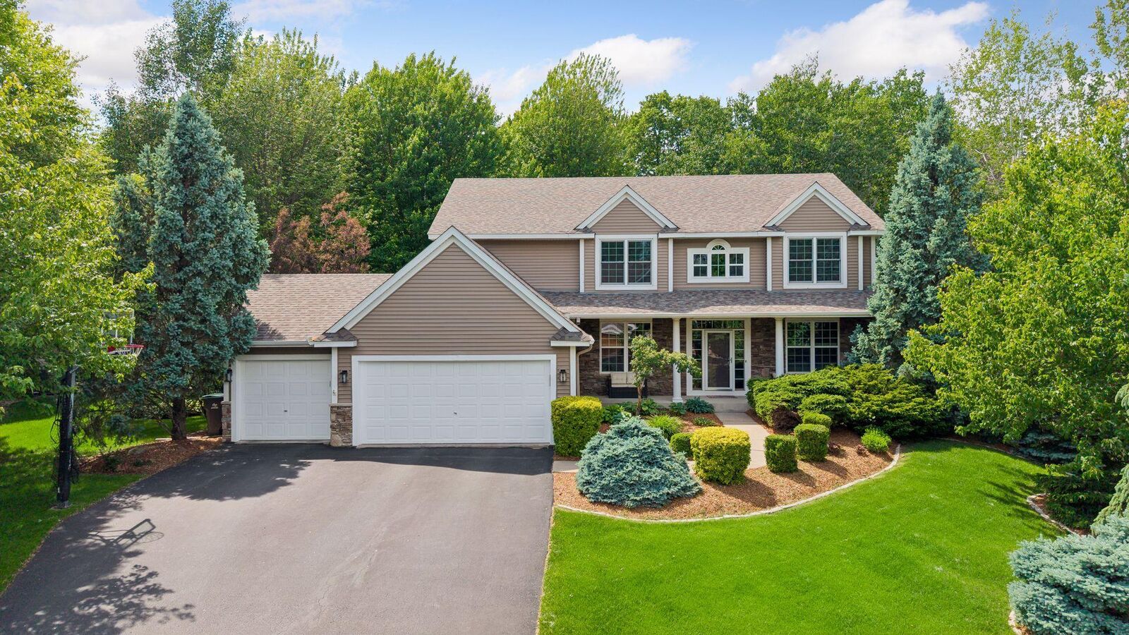 Property Photo:  7416 Ridge Hill Road  MN 55331 