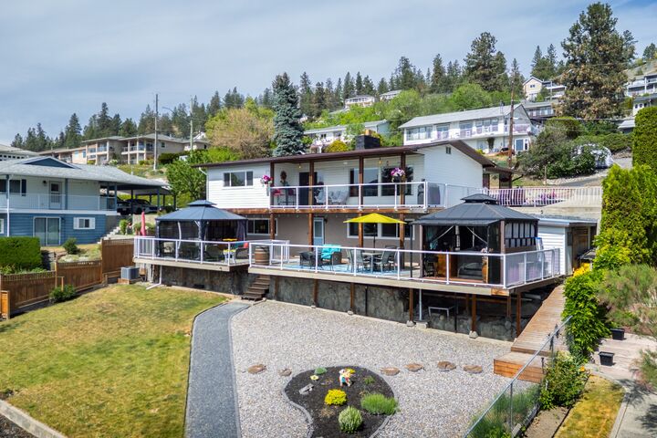 Property Photo: 5287 Greata Road BC V0H 1X2