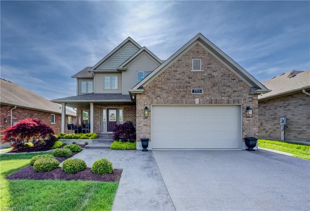 Property Photo:  135 Gerber Meadows Drive  ON N0B 2T0 