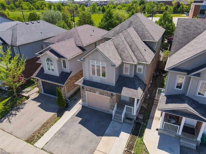 Property Photo: 357 Parkvale Drive ON N2R 1Y6