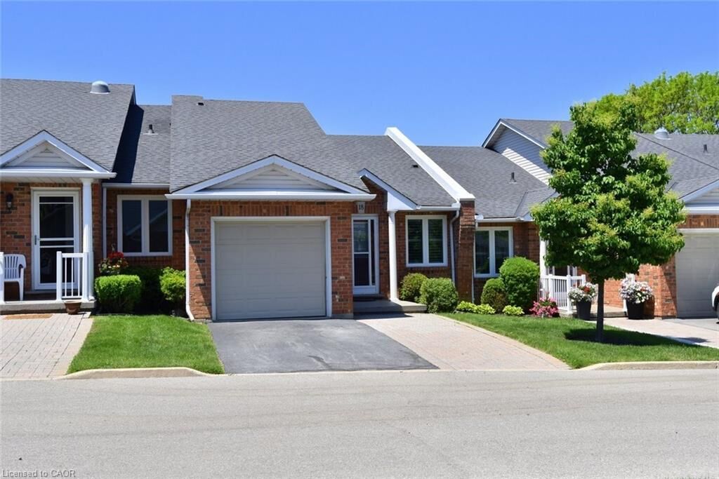 Property Photo:  60 Rice Avenue 18  ON L9C 7S3 