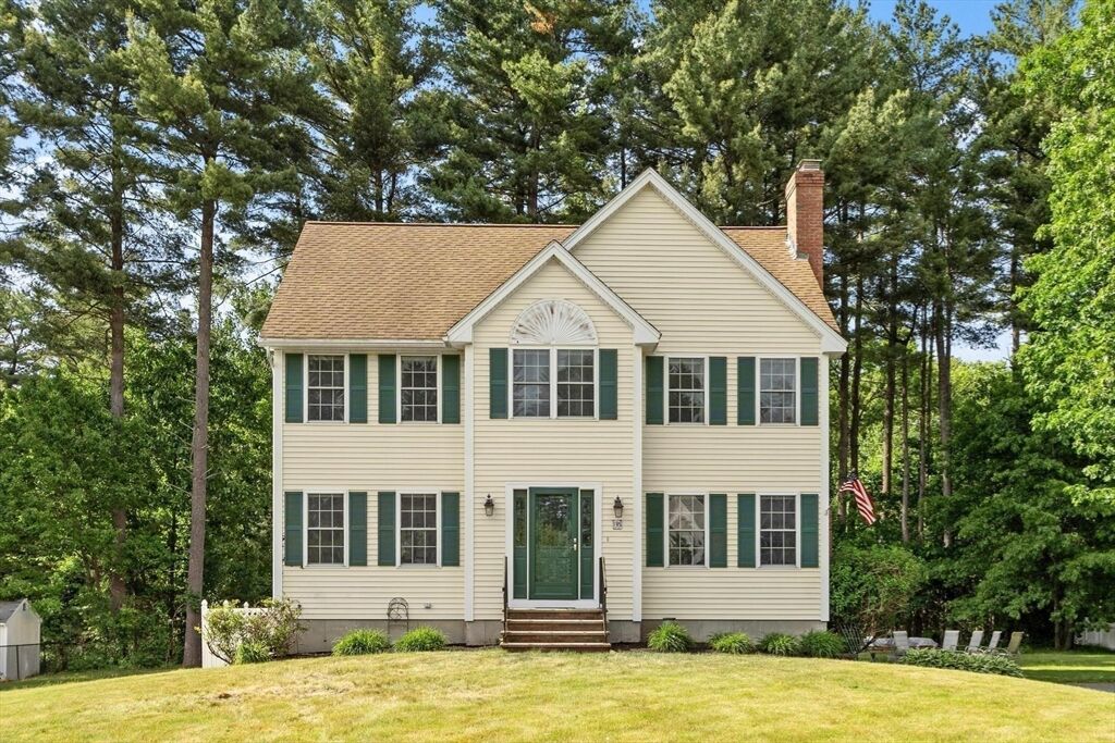 Property Photo:  135 Jennies Way  MA 01876 