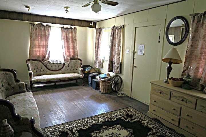 Property Photo:  217 1 Street N  AB T0L 1G0 