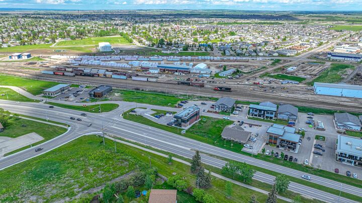 9205 Resources Road 9 — photo 1