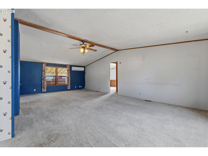 Property Photo:  301 E Columbia Dr 50  OR 97132 