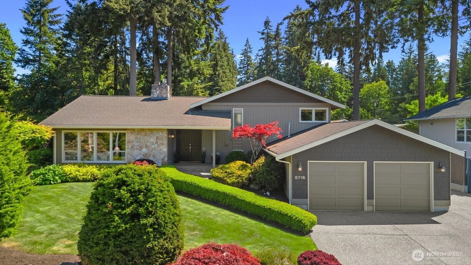 Property Photo:  8716  185th Place SW  WA 98026 