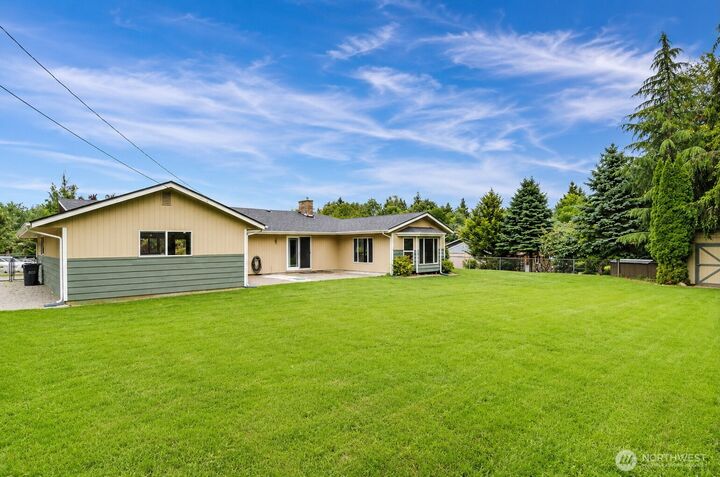 Property Photo:  1807  Pine Avenue NE  WA 98506 