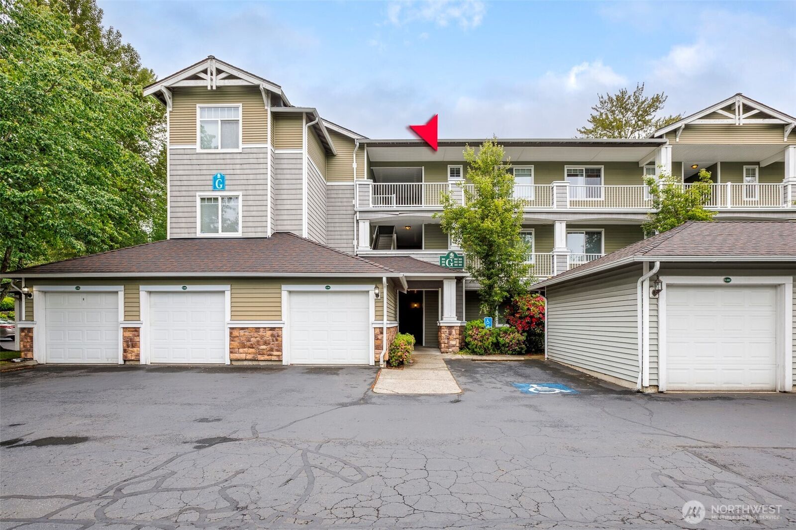 Property Photo: 12712 Admiralty Way G302 WA 98204