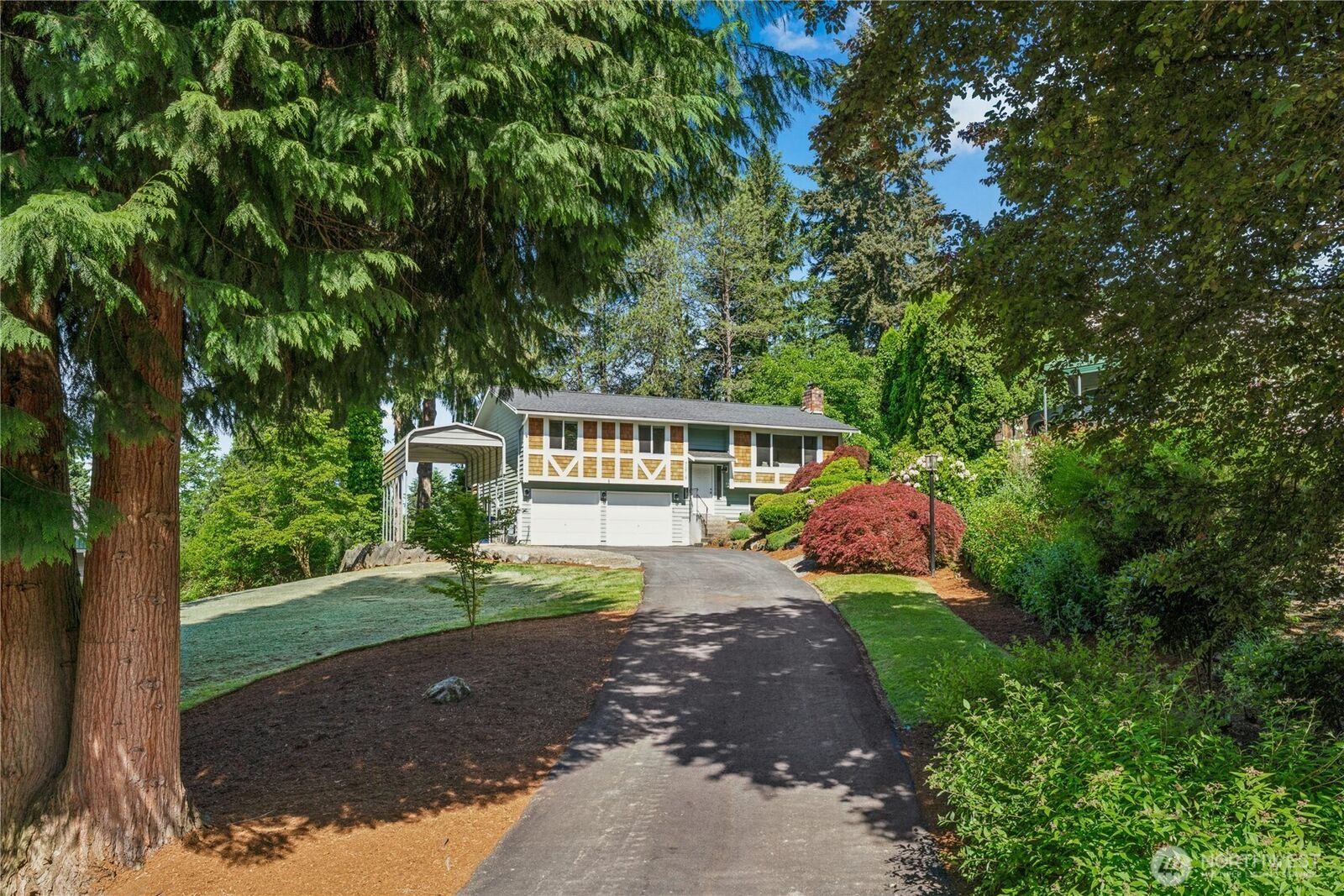 Property Photo:  7208  Marwood Place  WA 98072 