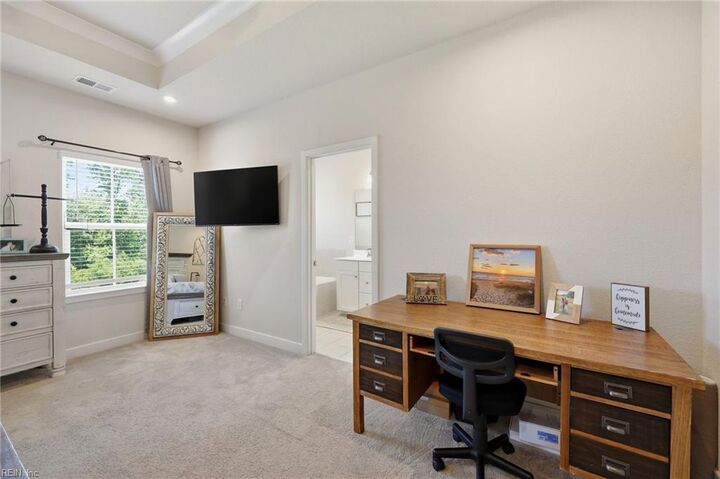 Property Photo: 1008 Stern Way VA 23323