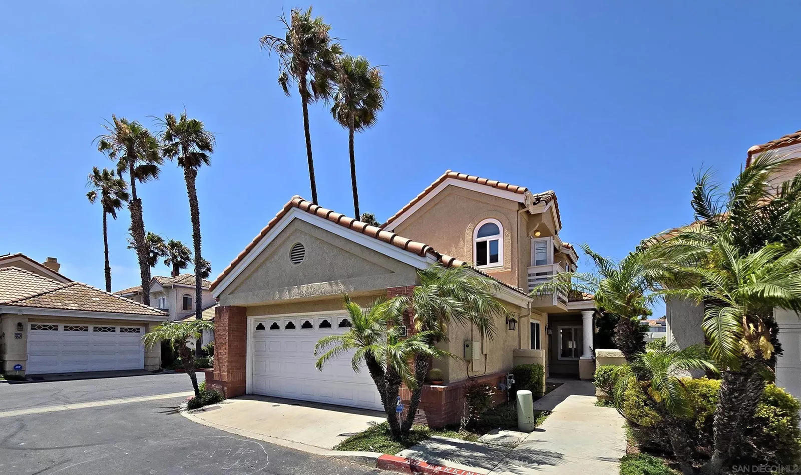 Property Photo: 4 S Cays CA 92118