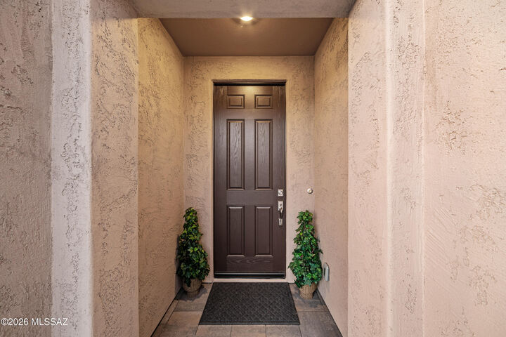 Property Photo:  1820 N Banneker Lane  AZ 85614 