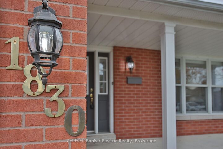 Property Photo: 1830 Stratton Avenue ON K9K 2E6