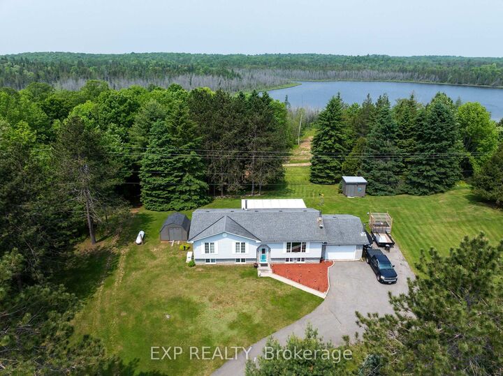 1719 Weslemkoon Lake Road — photo 1