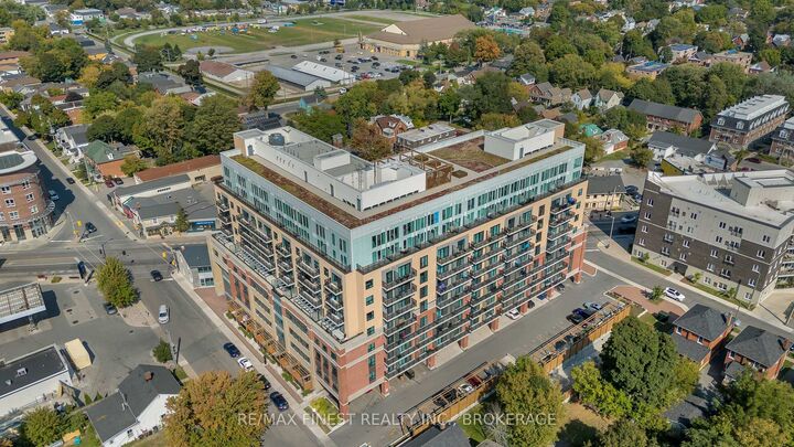 Property Photo: 652 Princess Street 340 ON K7L 1E5