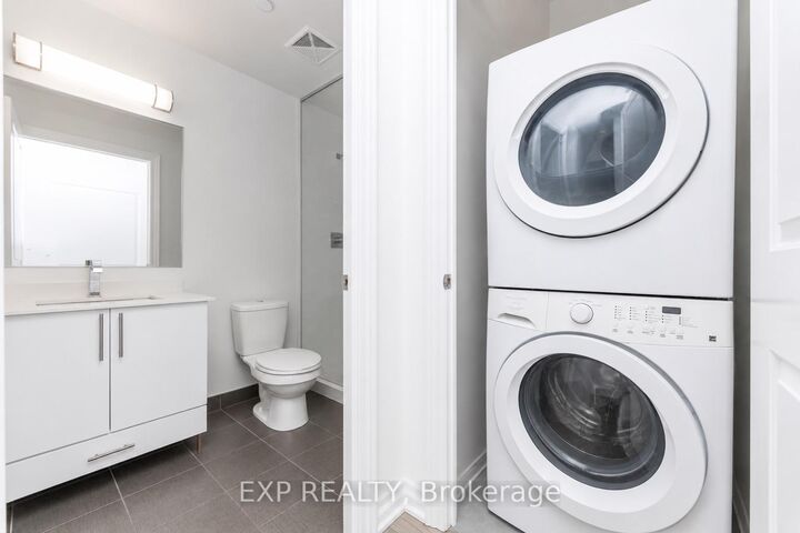 Property Photo: 225 Sackville Street 1306 ON M5A 3H1