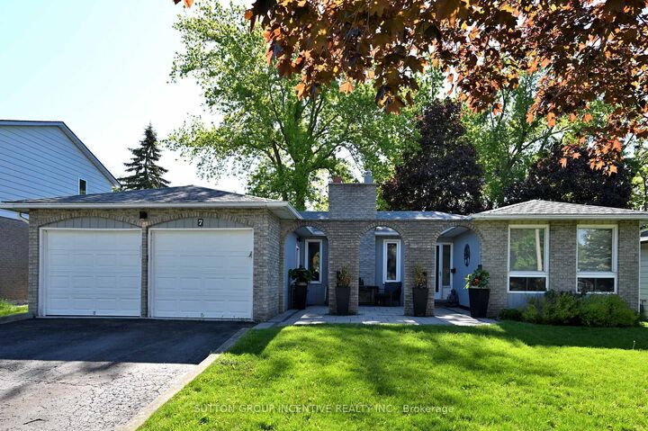 7 Huron Street — photo 1