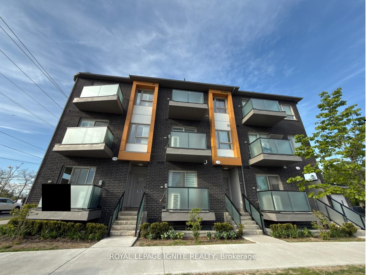 Property Photo: 1081 Danforth Road 119 ON M1J 0B2