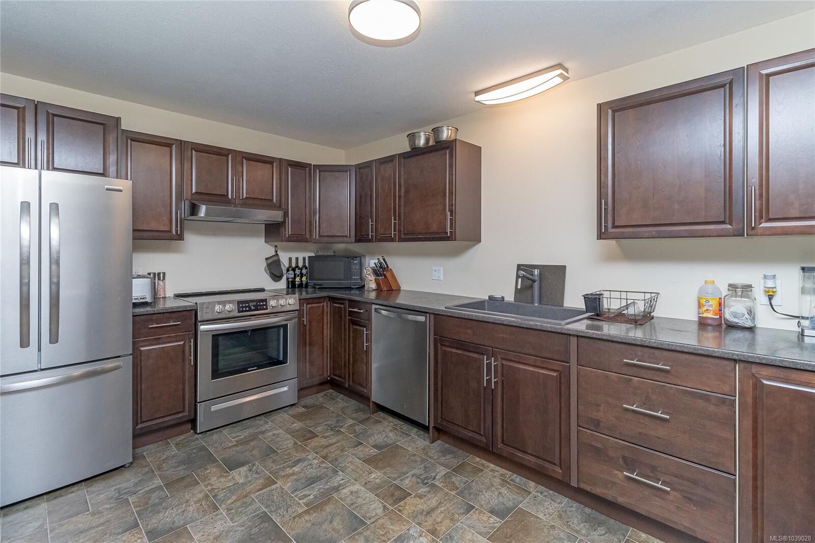 Property Photo:  3185 Barons Rd #209  BC V9T 5T3 