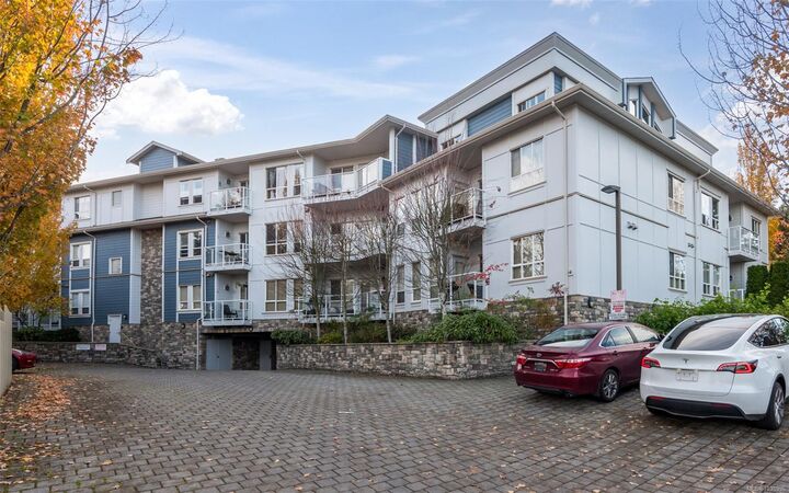 Property Photo: 3915 Carey Rd #201 BC V8Z 4E3