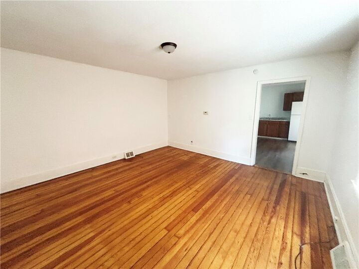 Property Photo:  320 N 3rd  PA 15025 