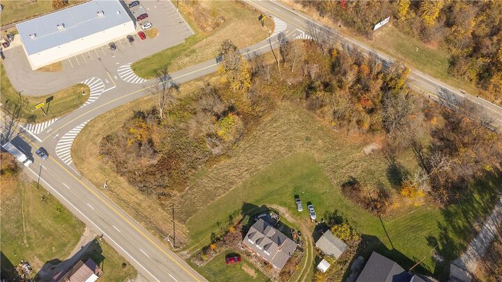 Property Photo:  110 Georges Lane  PA 15012 