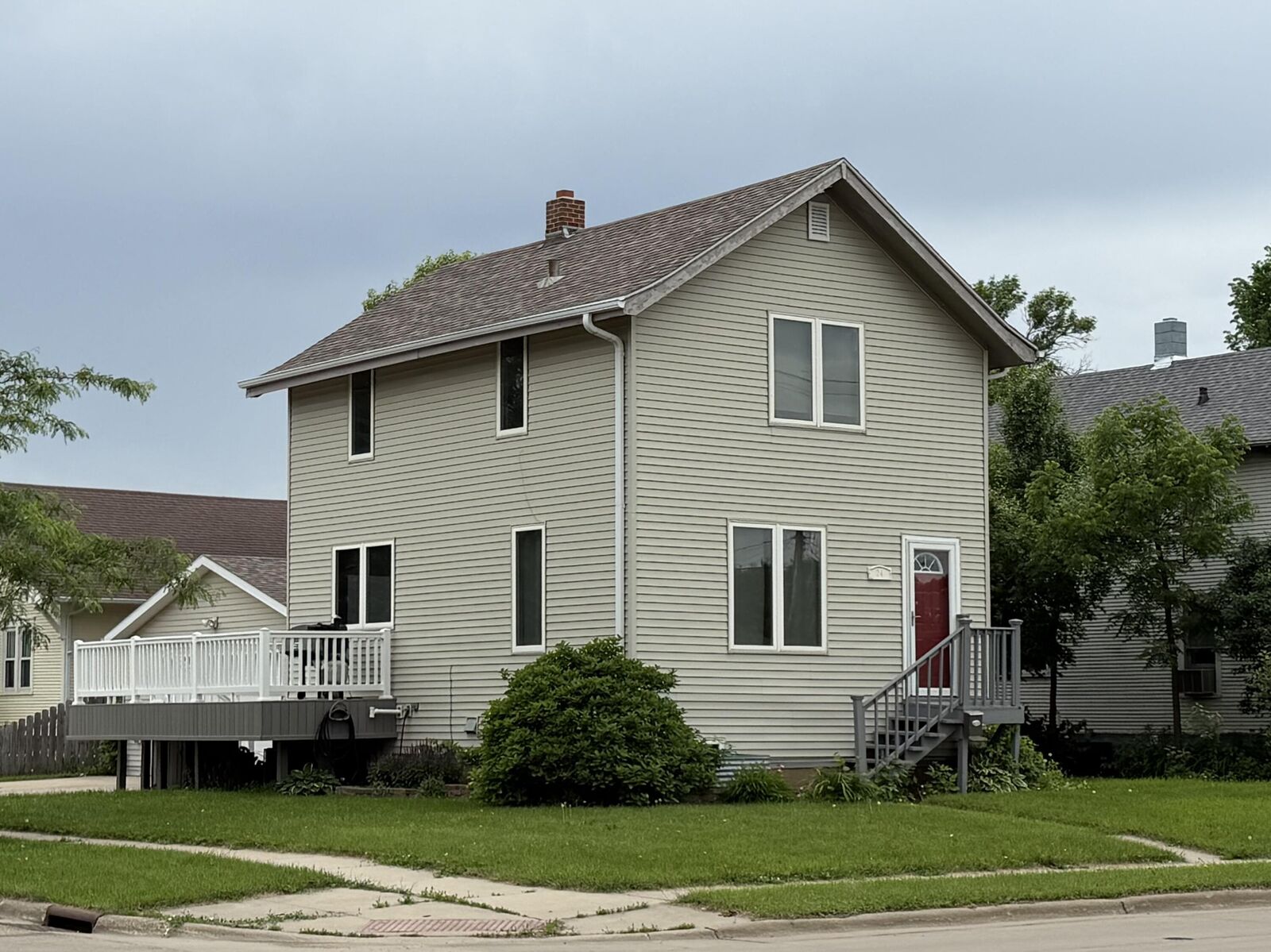 Property Photo:  24 NE 8th Avenue  SD 57401 