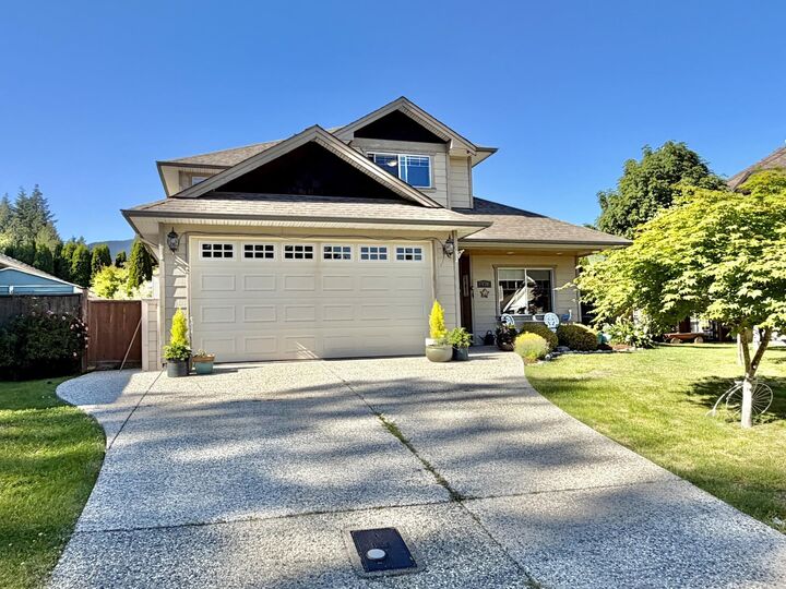 910 Oceanmount Boulevard — photo 1