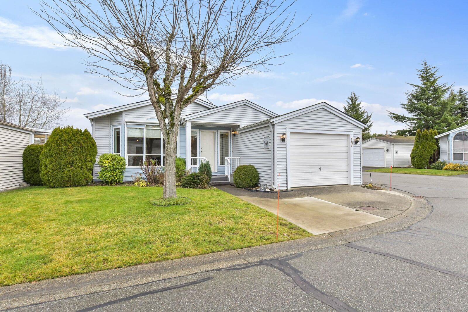 Property Photo:  2345 Cranley Drive 17  BC V4A 9G5 