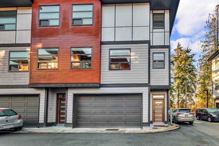 32970 Tunbridge Avenue 4 — photo 1