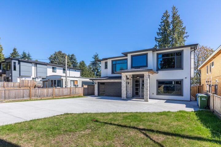 Property Photo: 2170 Oakridge Crescent BC V2T 6A8