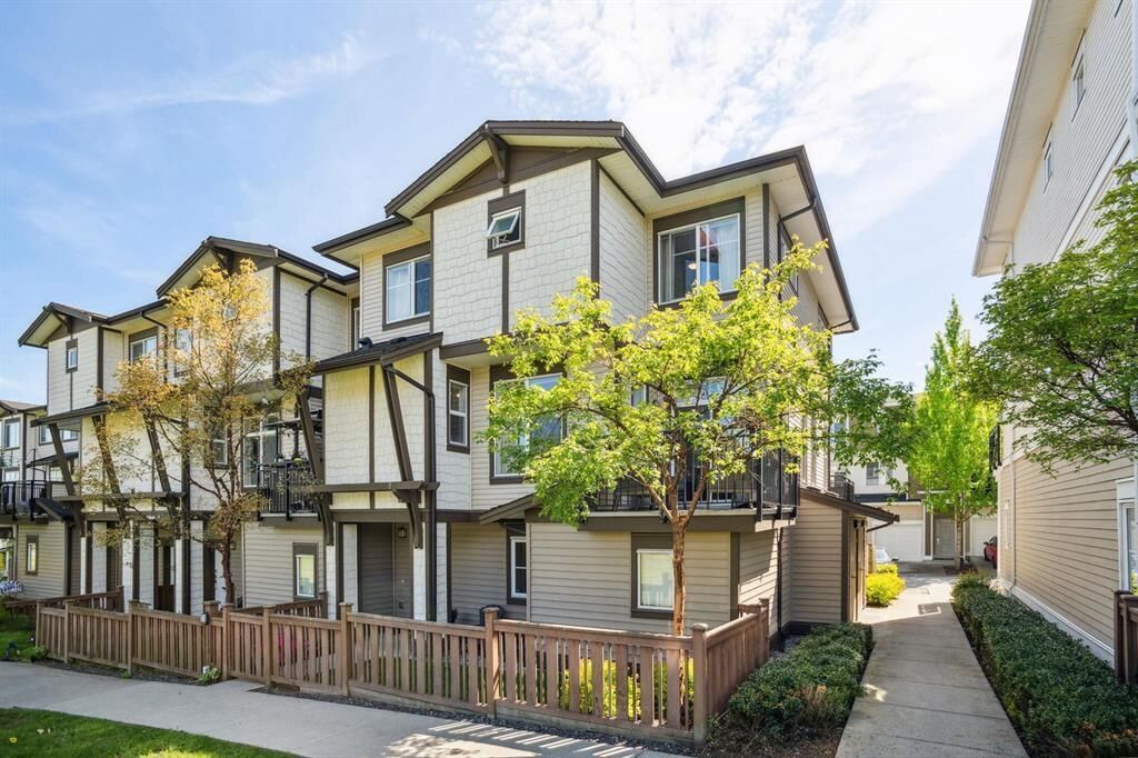 Property Photo:  19433 68 Avenue 84  BC V4N 6M8 