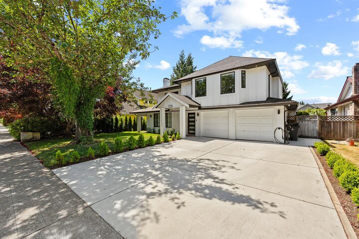 Property Photo: 1939 144 Street BC V4A 7M6