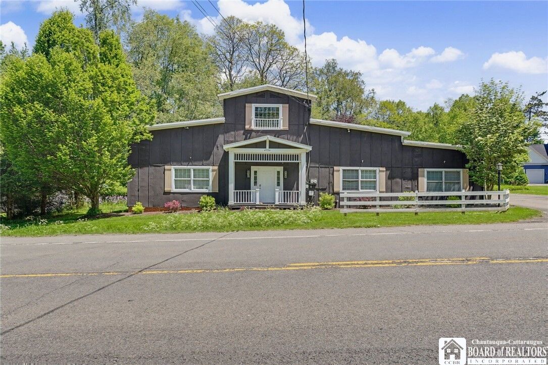 Property Photo:  4994 W Lake Road  NY 14757 