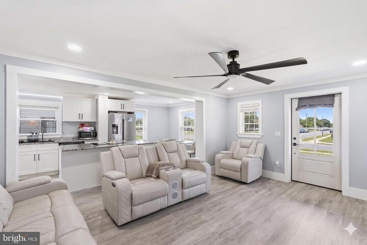 Property Photo:  629 National Avenue  VA 22601 